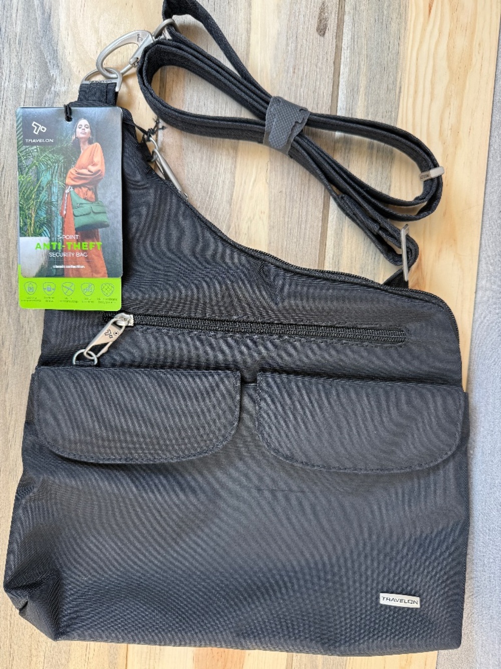 NWT Travelon 5 Point Anti-Theft Security Bag Crossbody Black Classic Style 42373